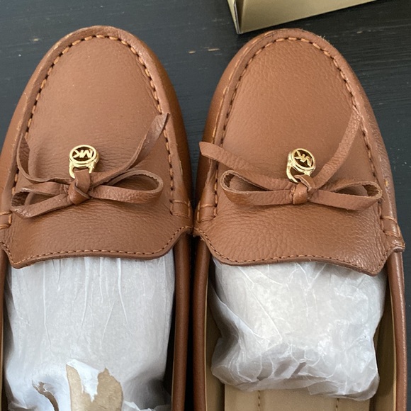 Brown Michael Kors Flats - Picture 3 of 9